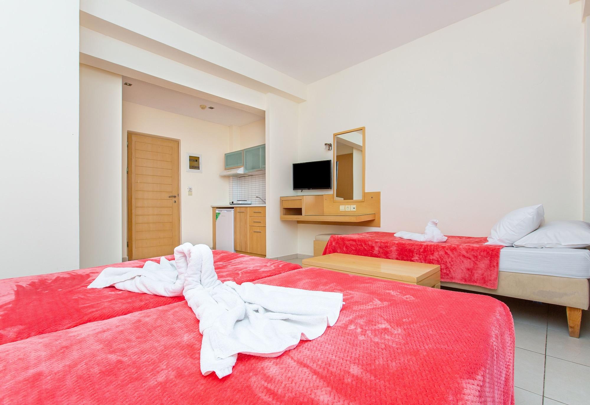 Hermes Hotel Malia Extérieur photo