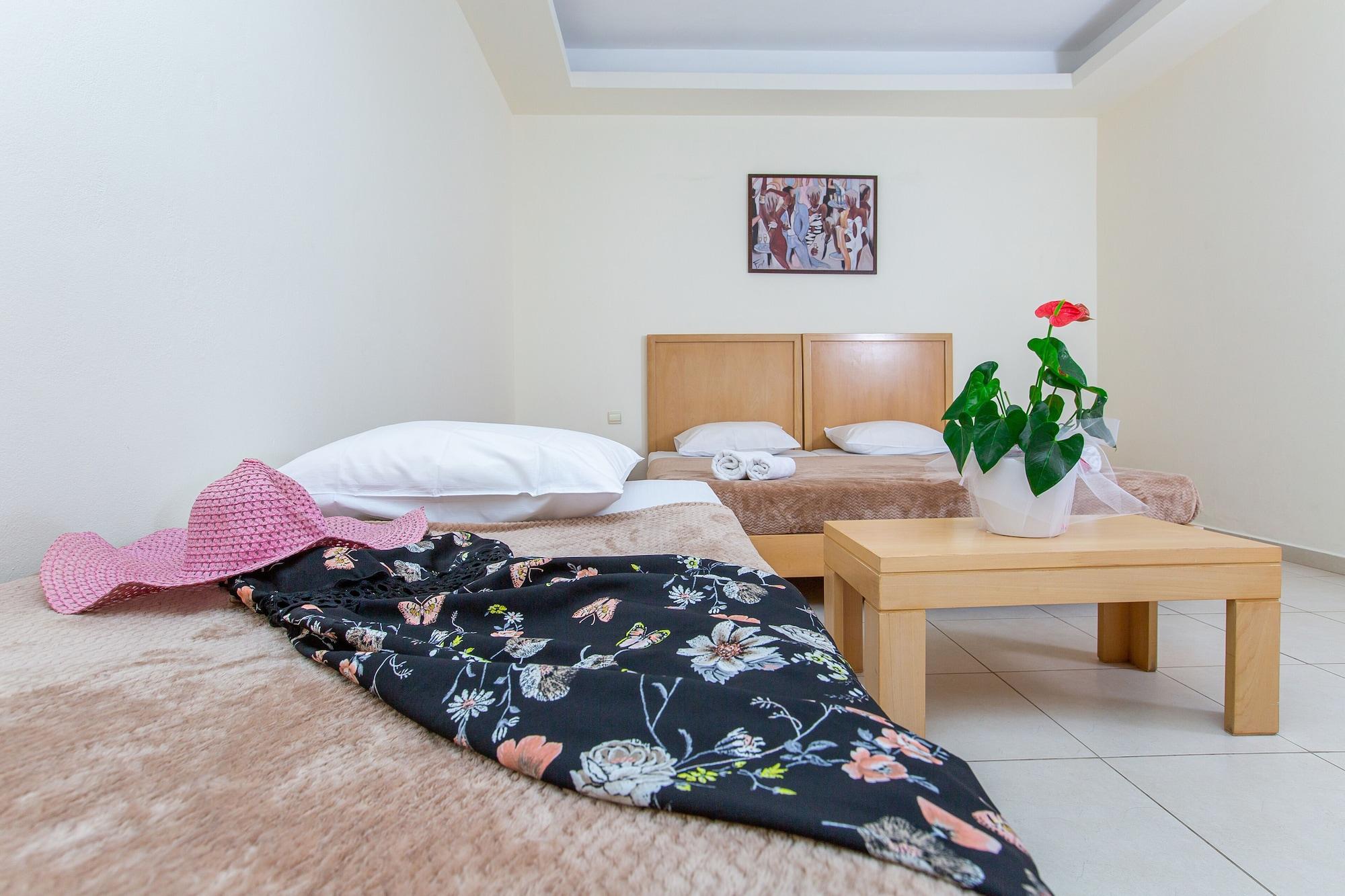 Hermes Hotel Malia Extérieur photo