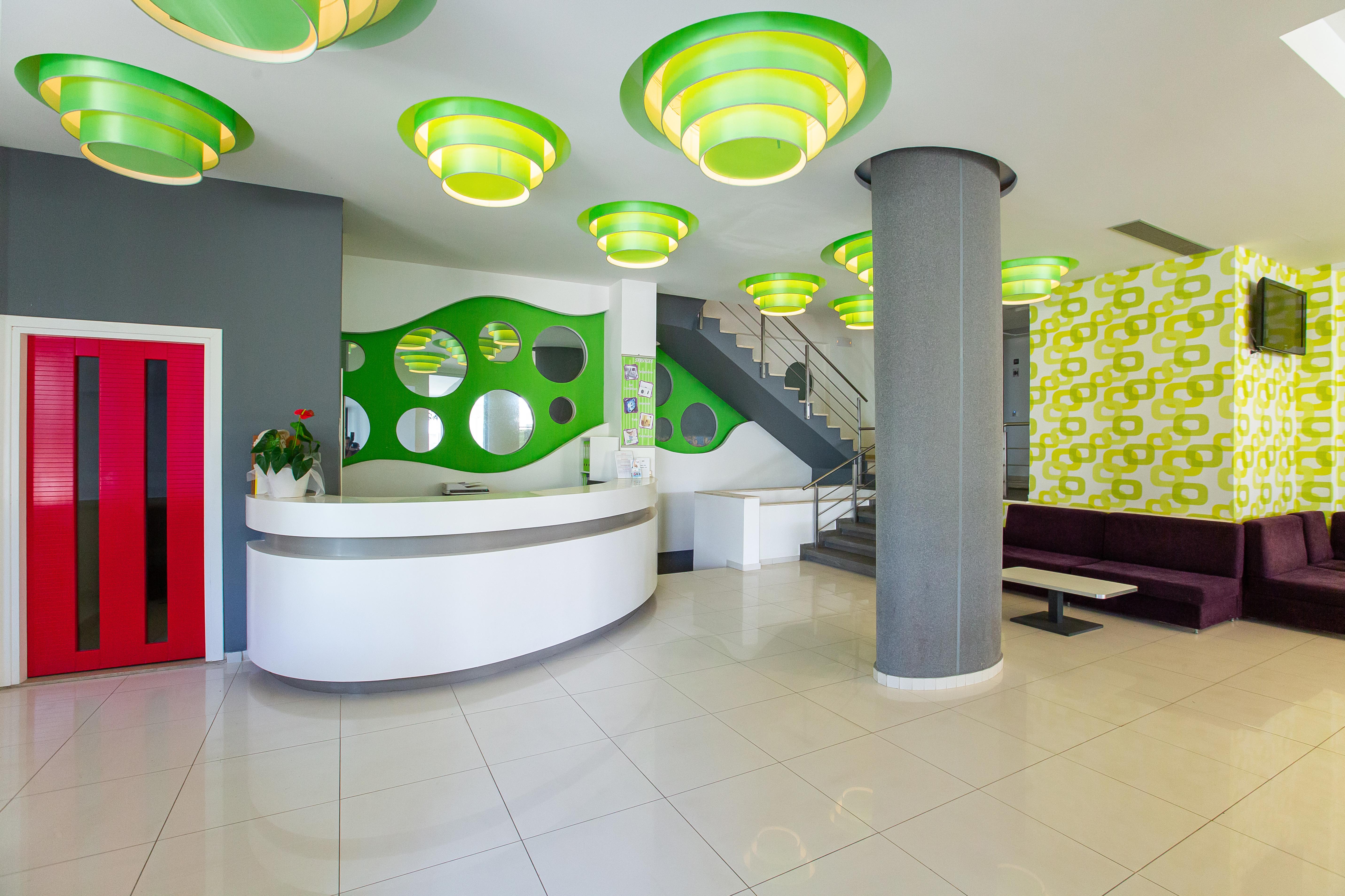 Hermes Hotel Malia Extérieur photo